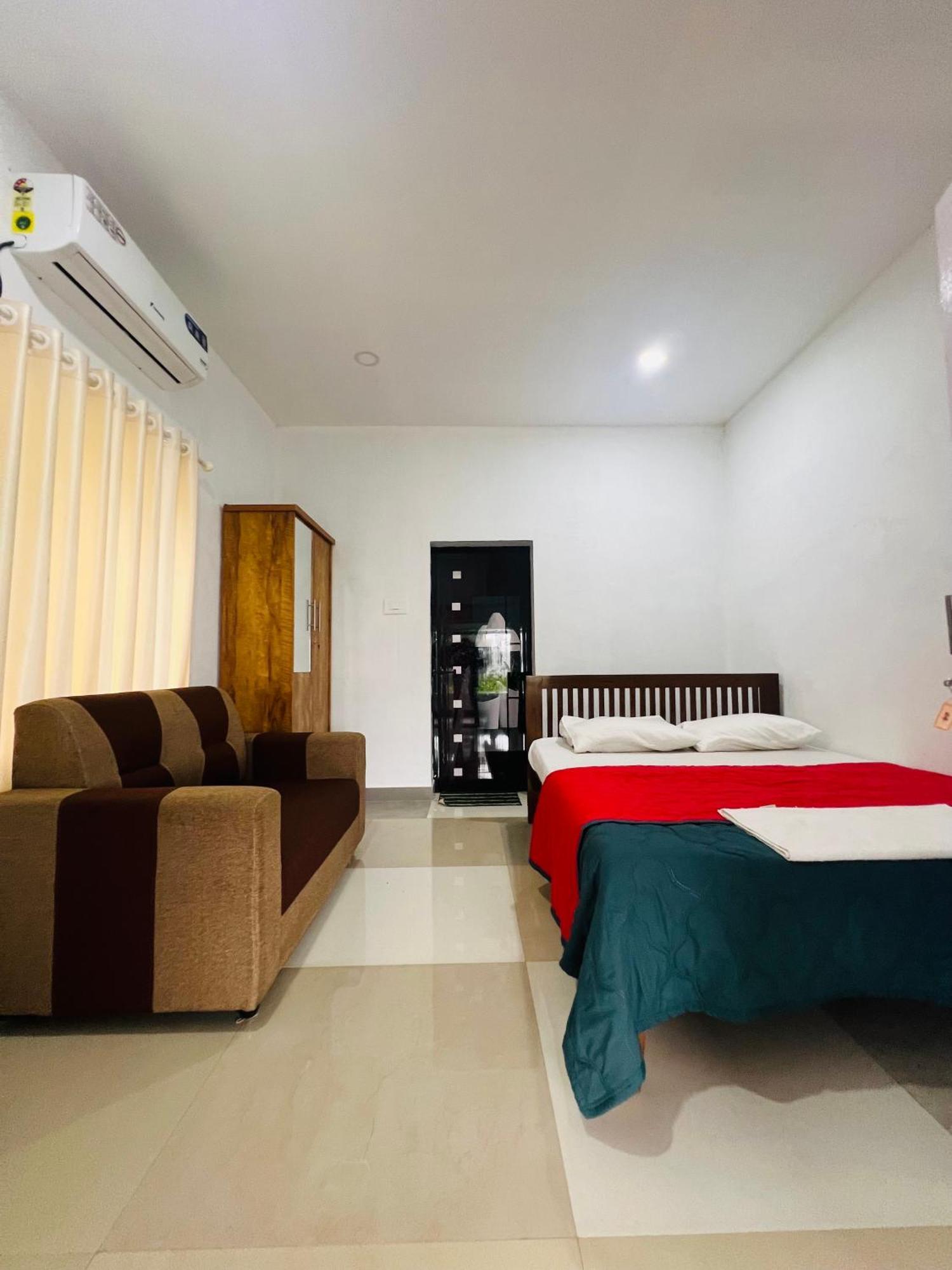 7Fort Homestay Athirappilly Exterior foto